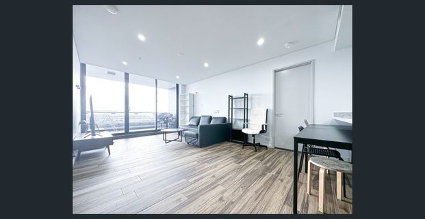 Furnished 2 Bedrooms + 2 Bathrooms in Heart of Mascot - Photo 1