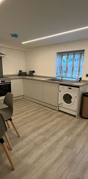 Burchett Terrace - Photo 1