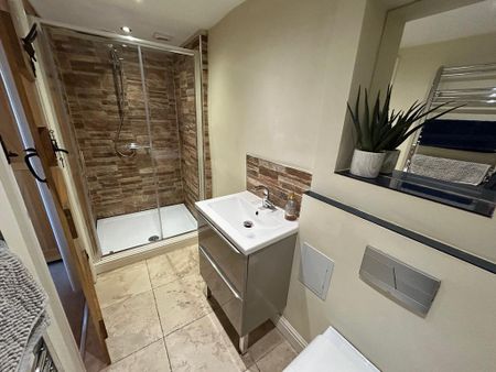 1 bedroom barn conversion to rent - Photo 4