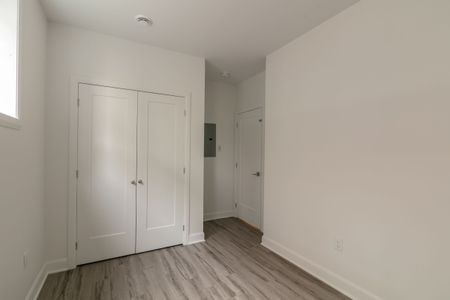 6600 Darlington - Photo 5