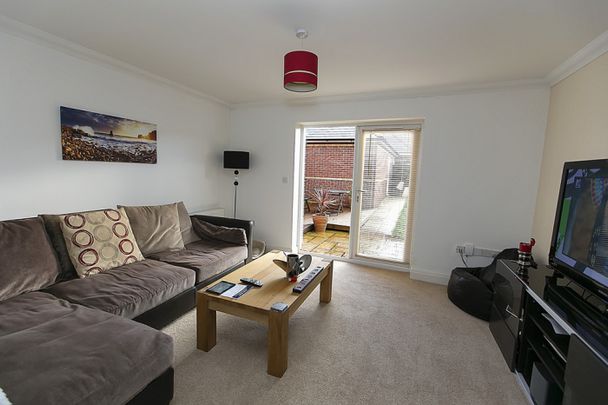 Orchard Mews, Ensbury Park - Photo 1