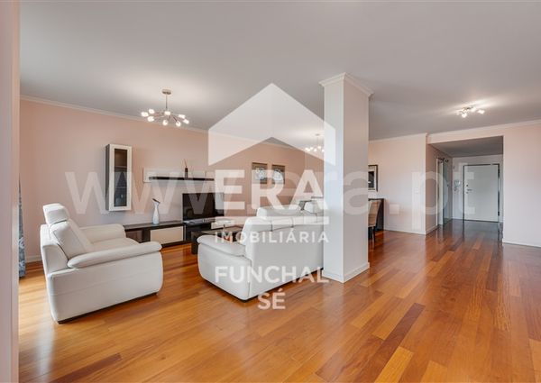 Apartment T3 / Funchal, São Martinho