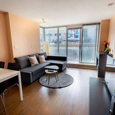 1 Bedroom and Den close to Skytrain and Tinseltown on Abbott & Expo! - Photo 3