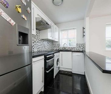 Ware Point Drive, Thamesmead, SE28 - Photo 3