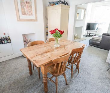 2 bedroom terraced house to rent - Photo 6