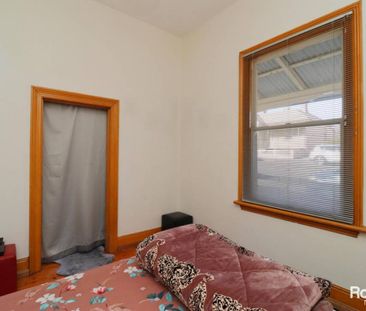 Location - Photo 4