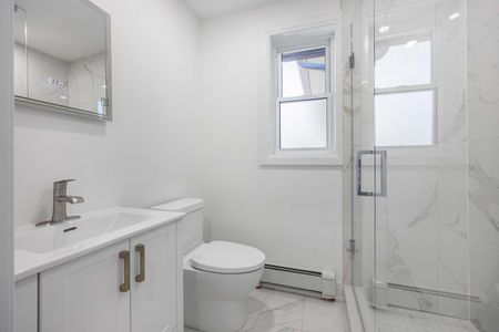 For Lease - 54 Mcnairn Avenue Unit# Upper, Toronto, Ontario - Photo 3