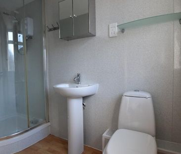 1 bedroom bungalow to rent - Photo 2