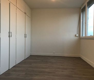 Location Appartement 4 pièces 66m² BESANCON 25000 - Photo 2