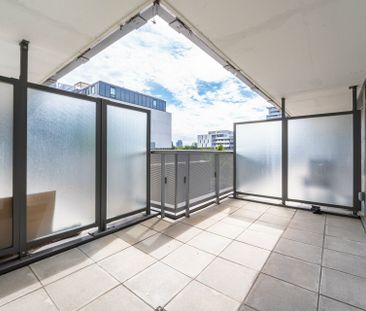 For Lease - 120 Varna Drive Unit# 301, Toronto, Ontario - Photo 4
