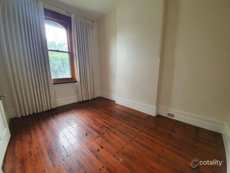 Victorian Terrace in the Heart of Leichhardt - Photo 4