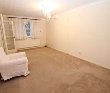 3 bed End Terrace House for rent - Photo 1