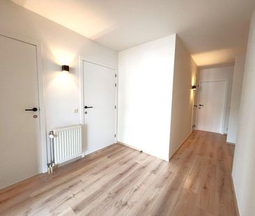 Ruim 2 slaapkamer appartement TE HUUR nabij hartje Waregem! - Foto 5