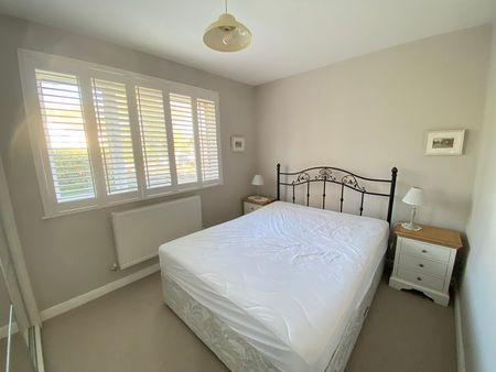 Westcross Lane, West Cross, Swansea, SA3 - Photo 2