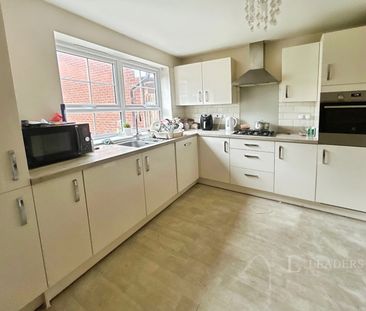 4 bedroom house to rent Gilling Close, Littleover, Derby, DE23 - Photo 2