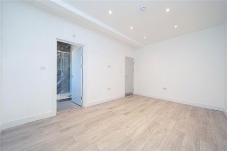 3 bedroom apartment to rent - Photo 4