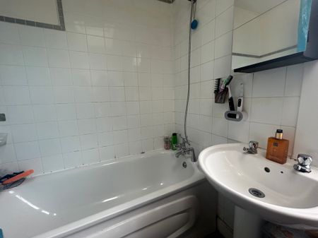 Hetley Road, London, Shepherds Bush - Photo 3