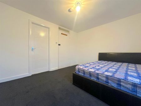 Juniper Way, Hayes - Photo 3