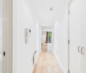 1 BED Apartment To rent - Photo 2