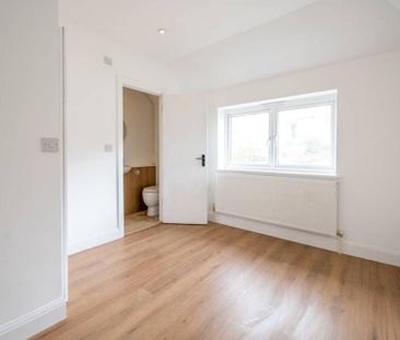 2 bedroom maisonette to rent - Photo 6