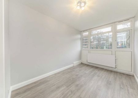 Meadow Road, SW8 1PS, London - Photo 2