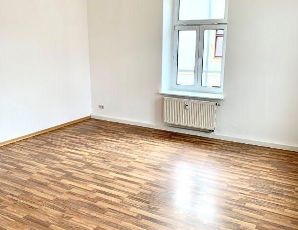 **Mit Katzensprung zum Großen-Garten - 2-Zi.-Wng in DD-Blasewitz** - Photo 1