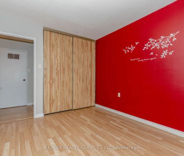 18 Knightsbridge Road #304 - Photo 5