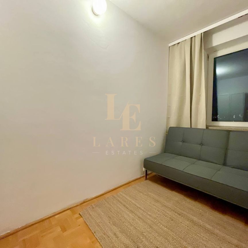 Blisko metra | 3 osobne pokoi | Duży balkon - Photo 1