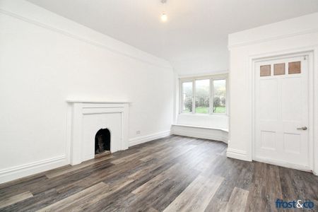 Penn Hill Avenue, Penn Hill, Poole - Photo 2