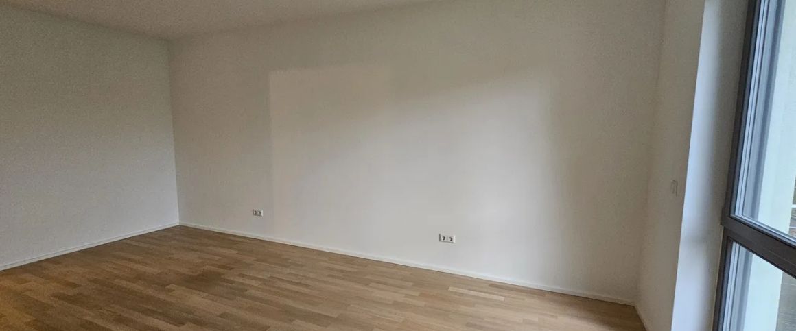 Moderne Etagenwohnung im schönen Lemmerzpark *Einbauküche - Photo 1