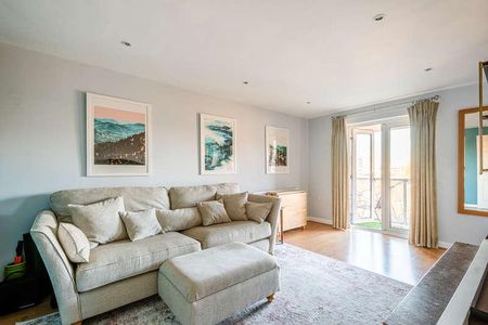 Amber Wharf, Nursery Lane, Hackney, E2 - Photo 2