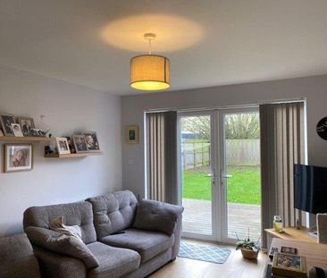 2 bedroom house to rent - Photo 1