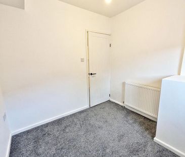 3 bedroom apartment to rent - Photo 1