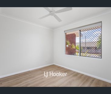 Newly Renovated! Low Maintenance! - Photo 4