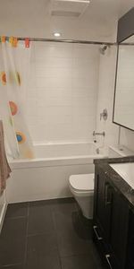 1br + solarium + den - "FURNISHED" -Near JOYCE STATION - Photo 4