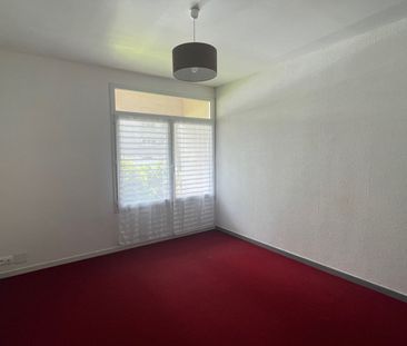 T1 BIS - RUE CHOQUET DE LINDU - 40.02 m² - Photo 2