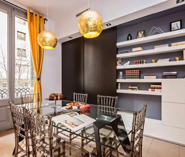 Carrer de Trafalgar, Barcelona, Catalonia 08010 - Photo 4