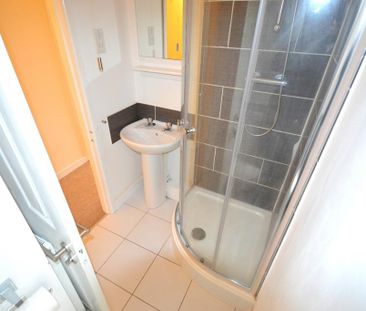 3 bedroom terraced house to rent - Photo 1