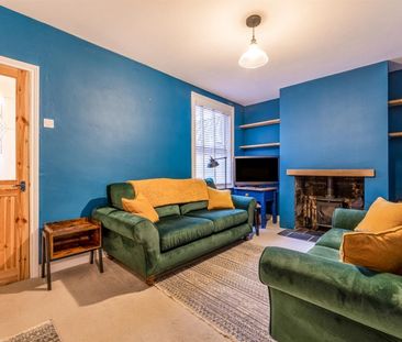 2 BED House To rent - Photo 1