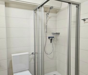 Appartement rénové avec balcon - Photo 4
