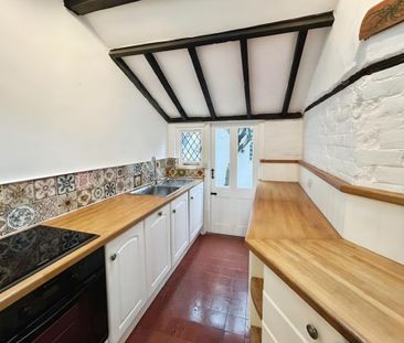 2 bedroom terraced house to rent - Photo 5