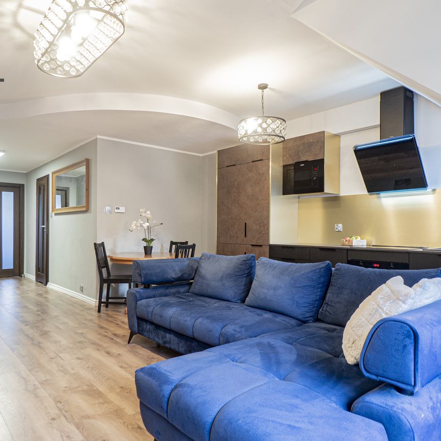 Mieszkanie dwupoziomowe || 3-pok. || Klecina - Zdjęcie 1