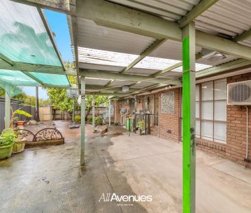 “Family Home in Prime Location” - Photo 5