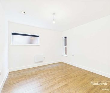 Southampton Street, Reading, Berkshire, RG1 - Photo 2