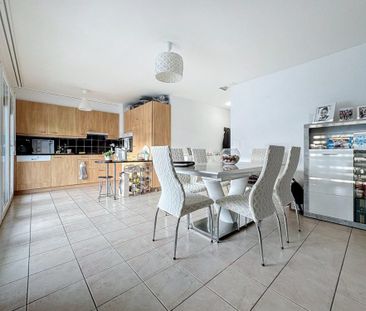 Appartement rafraîchi de 4.5 pièces au 1er étage - Photo 1