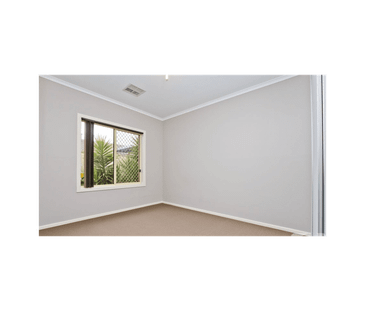 Immaculate Low‑Maintenance Home in a Private Setting - Photo 5