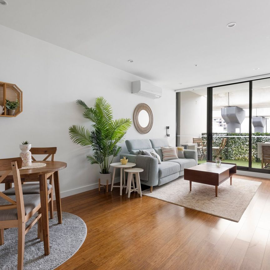 Thinking of selling? Contact our agent - Photo 1