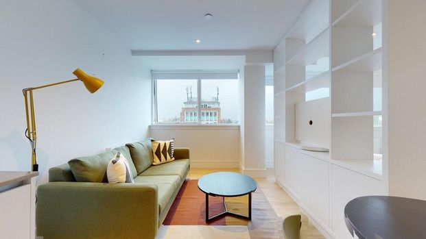 Studio to rent - Photo 1