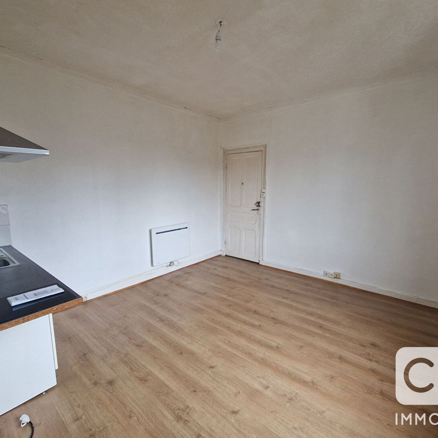 Location Appartement 2 pièces 27m² - Photo 1