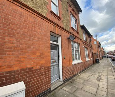 1 Bed Flat, Beckingham Road, LE2 - Photo 1